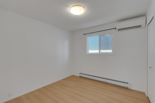 166 51St Avenue E, Vancouver, BC 