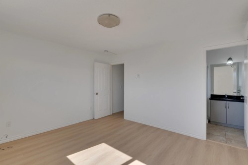 166 51St Avenue E, Vancouver, BC 