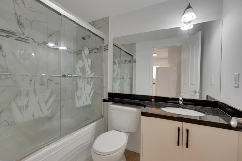 166 51St Avenue E, Vancouver, BC 