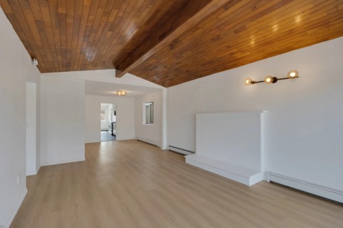 166 51St Avenue E, Vancouver, BC 