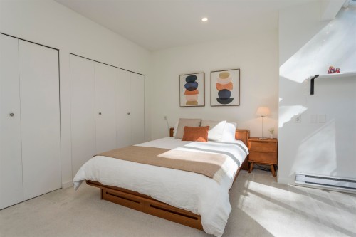 1975 13Th Avenue W, Vancouver, BC 