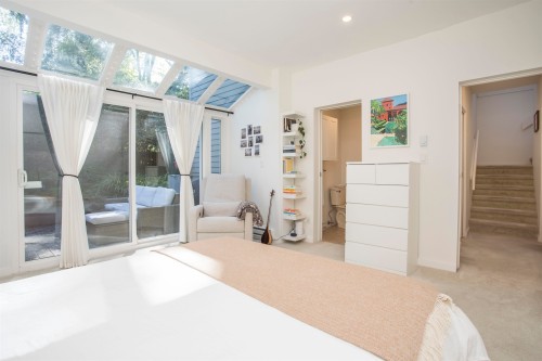1975 13Th Avenue W, Vancouver, BC 