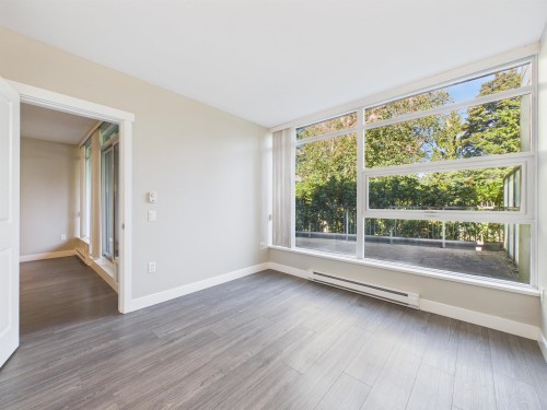 Th1 9188 University Crescent, Burnaby, BC 
