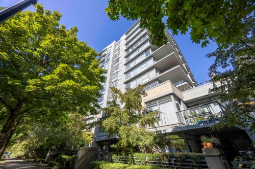 Th1 9188 University Crescent, Burnaby, BC 