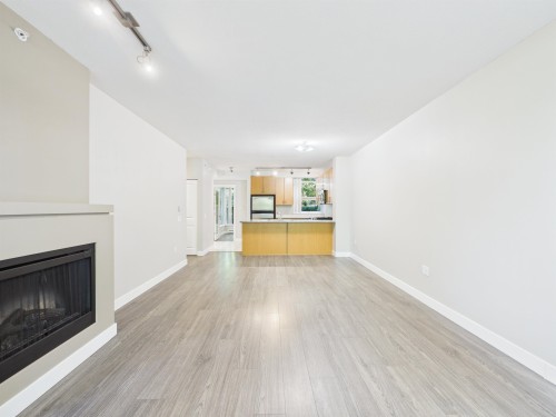 Th1 9188 University Crescent, Burnaby, BC 