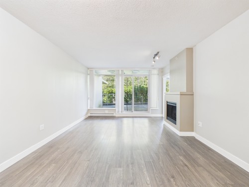 Th1 9188 University Crescent, Burnaby, BC 