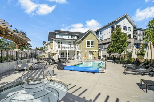 1301-11295 Pazarena Place, Maple Ridge, BC 