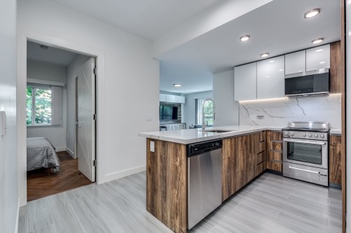 310-1168 Pendrell Street , Vancouver, BC V6E 1L4 2