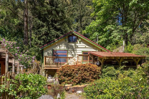 1144 Miller Road, Bowen Island, BC 