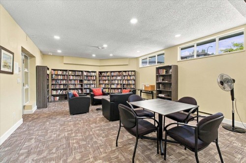 403-121 29Th Street W, North Vancouver, BC 