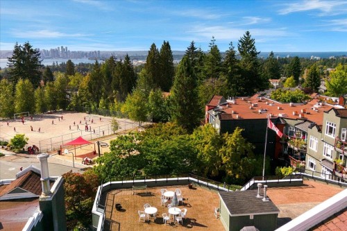 403-121 29Th Street W, North Vancouver, BC 