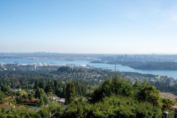 1437 Bramwell Road West Vancouver, BC V7S 2N8