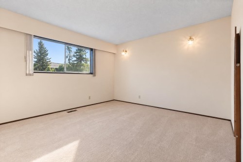 891 Jarvis Street, Coquitlam, BC 