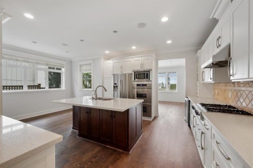 2185 Lawson Avenue , West Vancouver, BC V7V 2E1 3