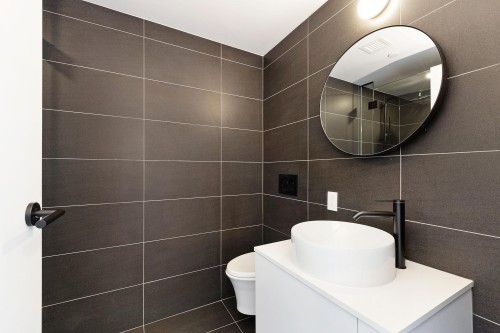 2207-5058 Joyce Street, Vancouver, BC 