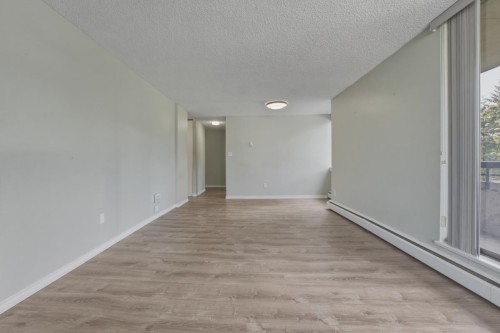 302-3755 Bartlett Court , Burnaby, BC V3J 7G7 4