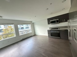 2**-2858 W 4th Avenue Vancouver, BC V6K 1R2
