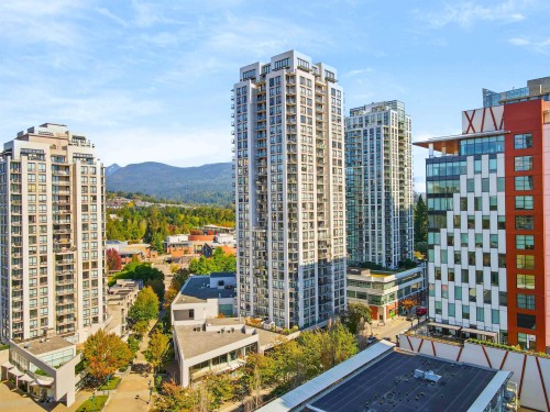 1401-2979 Glen Drive  Coquitlam, BC V3B 0B2