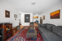 115-170 3rd Street ENorth Vancouver, BC V7L 1E6
