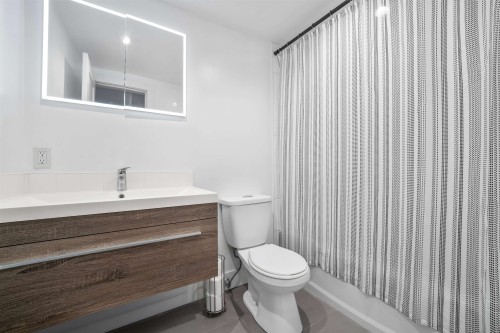 115-170 3Rd Street E, North Vancouver, BC 