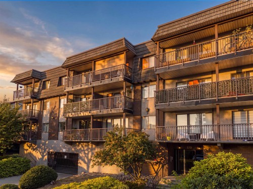 115-170 3Rd Street E, North Vancouver, BC 