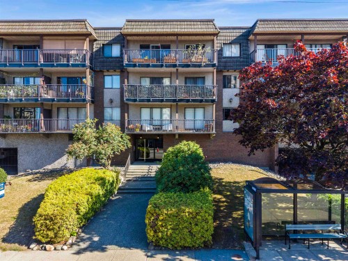 115-170 3Rd Street E, North Vancouver, BC 