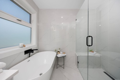 970 Laurel Court, Coquitlam, BC 