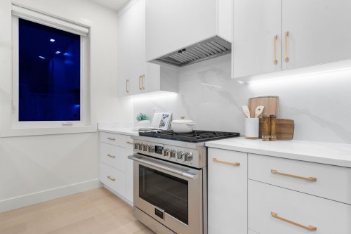 1-1582 2Nd Avenue E, Vancouver, BC 