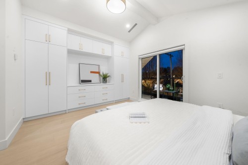 1-1582 2Nd Avenue E, Vancouver, BC 