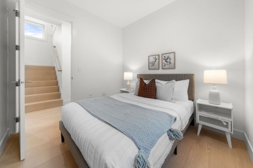 1-1582 2Nd Avenue E, Vancouver, BC 