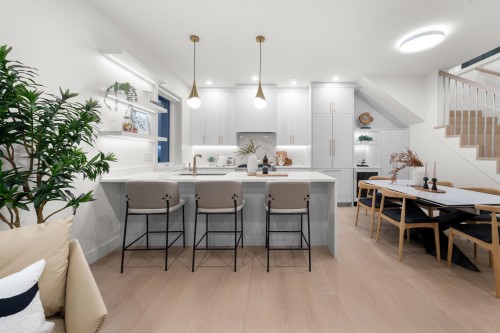 1-1582 2Nd Avenue E, Vancouver, BC 
