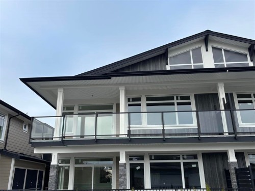 4-5522 Mccourt Road, Sechelt, BC 