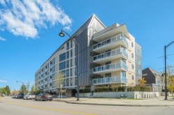 303-22226 Brown Avenue Maple Ridge, BC V2X 4R2