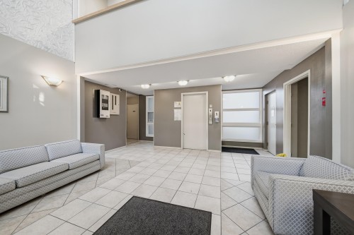 316-8880 No 1 Road, Richmond, BC 