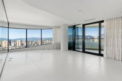 2406-1033 Nelson Street Vancouver, BC V6E 0E5