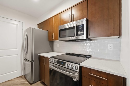 327-12248 224 Street, Maple Ridge, BC 