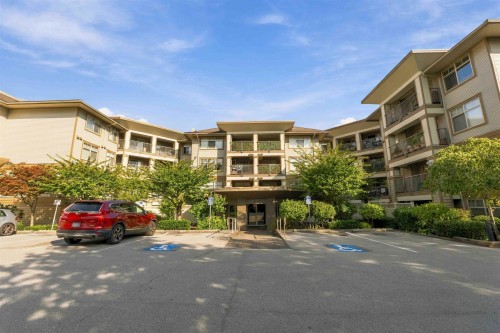 327-12248 224 Street, Maple Ridge, BC 