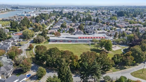 112-2211 No. 4 Road, Richmond, BC 