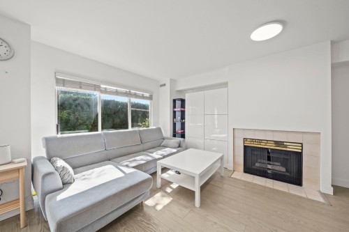 112-2211 No. 4 Road, Richmond, BC 