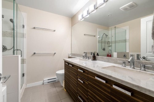 237-9399 Odlin Road, Richmond, BC 