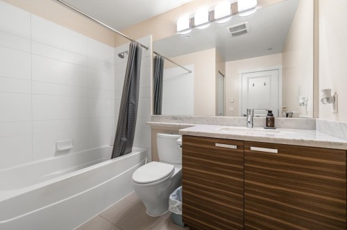 237-9399 Odlin Road, Richmond, BC 