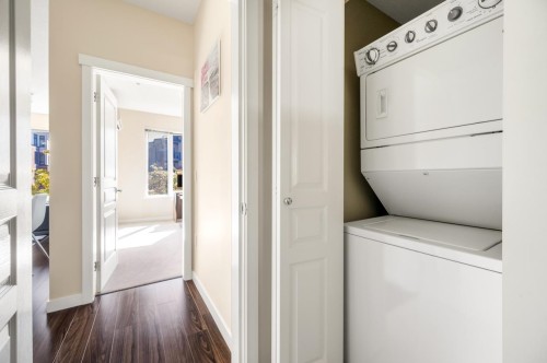 237-9399 Odlin Road, Richmond, BC 