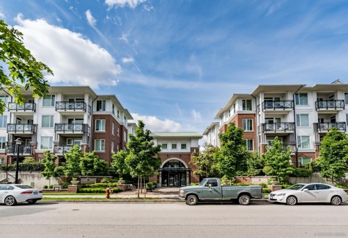 237-9399 Odlin Road, Richmond, BC 