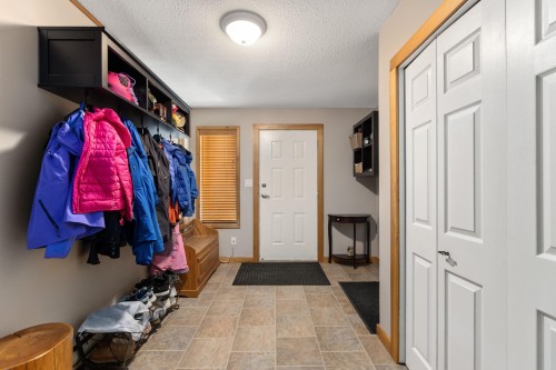 6-7467 Prospect Street, Pemberton, BC 
