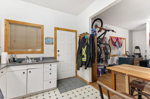 6-7467 Prospect Street, Pemberton, BC 