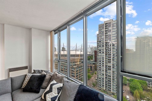 2102-930 Cambie Street, Vancouver, BC 