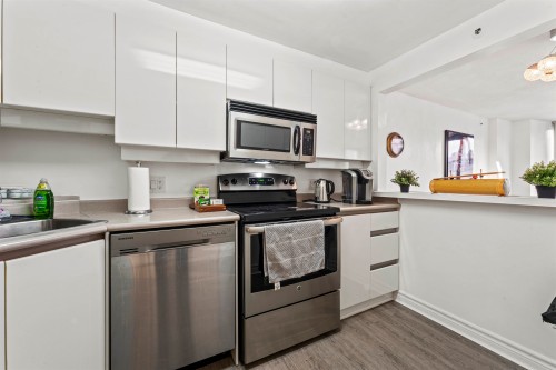 2102-930 Cambie Street, Vancouver, BC 