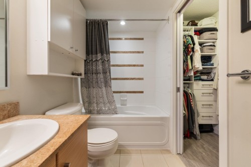 306-977 Mainland Street, Vancouver, BC 