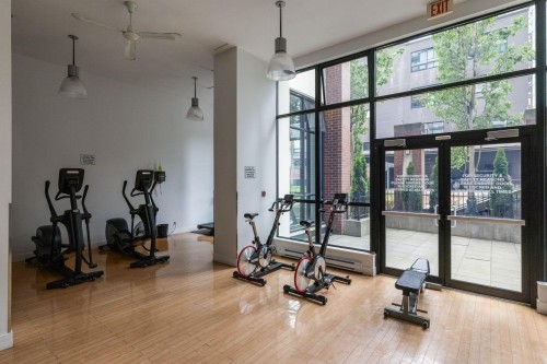306-977 Mainland Street, Vancouver, BC 