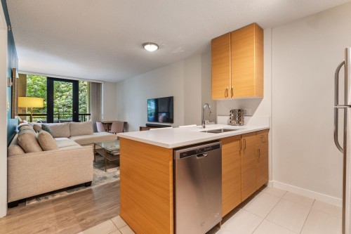 306-977 Mainland Street, Vancouver, BC 